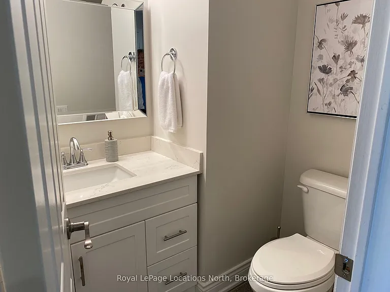 120 Fairway Ct #220 — Photo 14