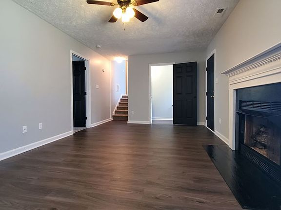 2nd image of 824 Zadock Dr