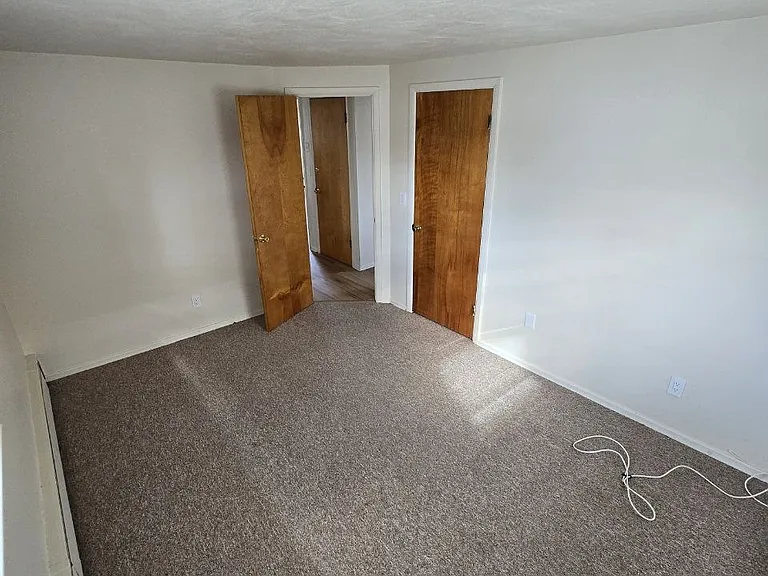 26 N 8th St #2 — Photo 7