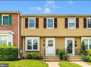 381 W Thornhill Pl, Frederick, MD 21703