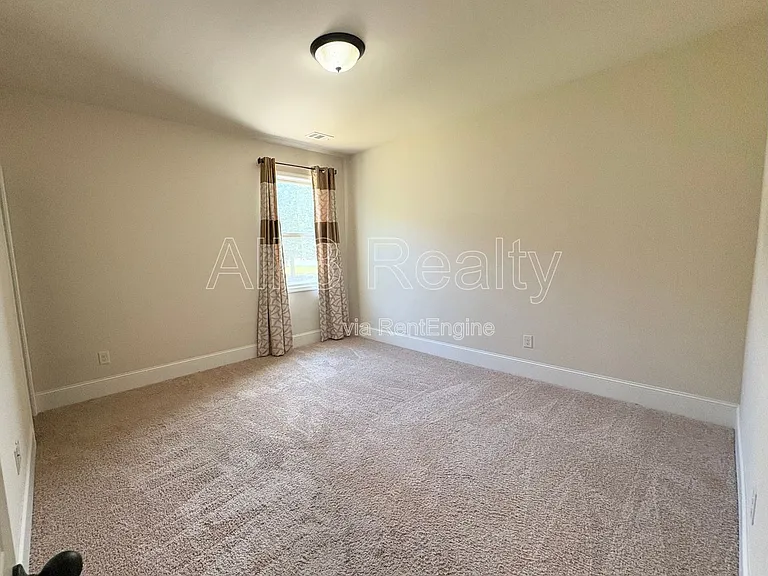 3738 Valley Spring Dr — Photo 23