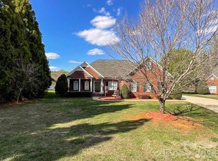 1406 Kent Ct, Monroe, NC 28110