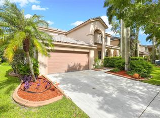 821 Hawthorn Ter, Weston, FL 33327