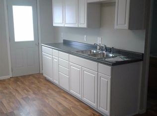 313 1st Ave W #2, Cambridge, MN 55008