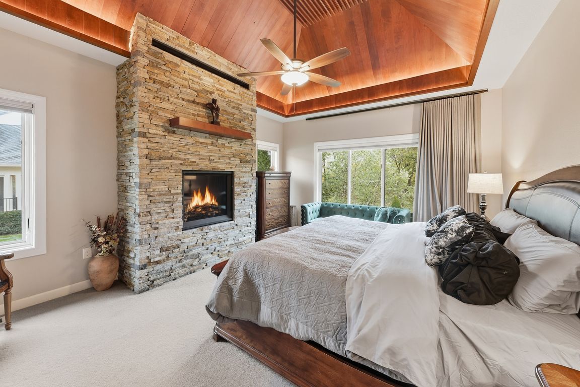 next background image