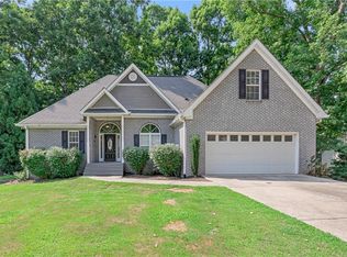 1525 Hunters Holw, Monroe, GA 30655