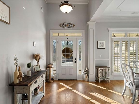 4th image of 69 Fallen Branch Cir SE