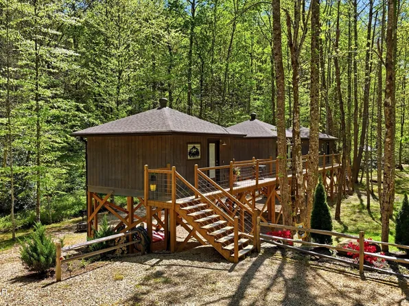 750 Caney Creek Rd, Cosby, TN 37722