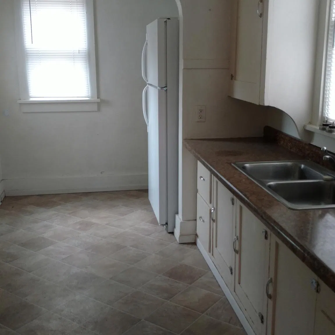 2 bed, $1,200 — Photo 4