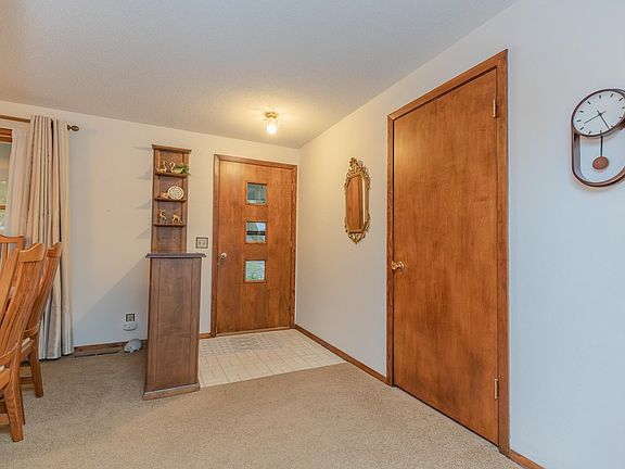3rd image of 1017 W 11th St