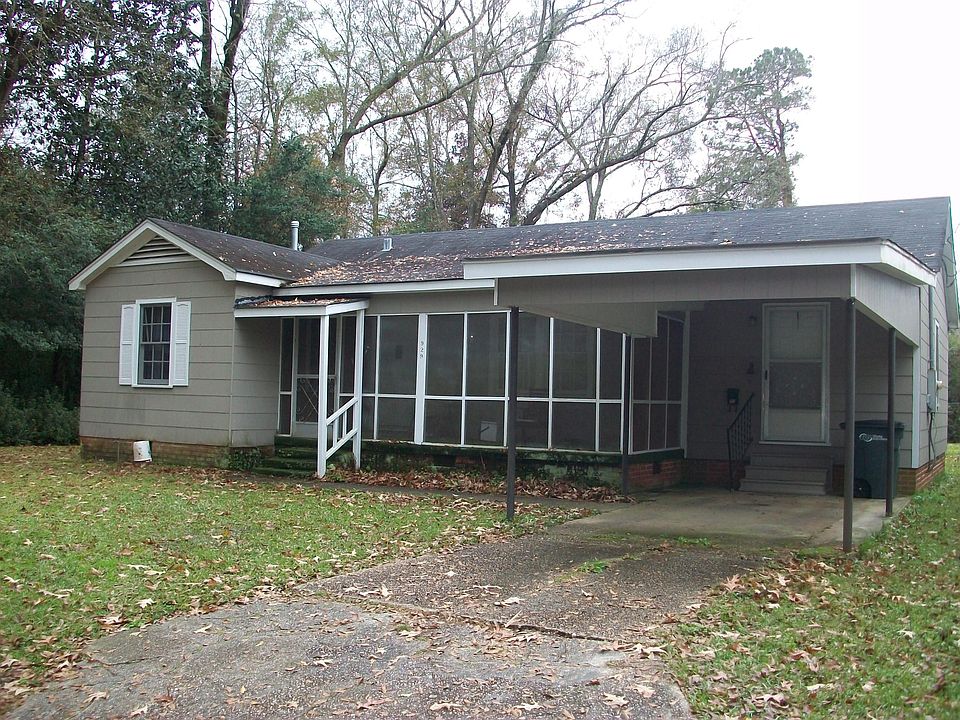 1st image of 929 East Ave