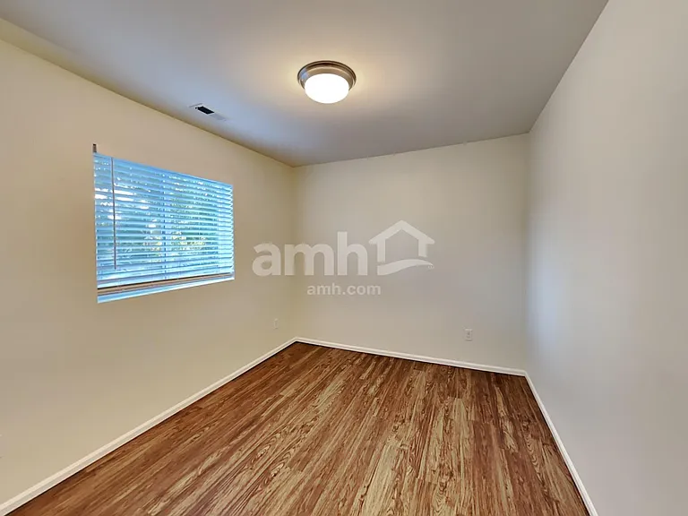 6640 Sarazen St SE — Photo 20