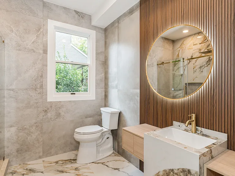 66 E Gramercy Pl — Photo 10