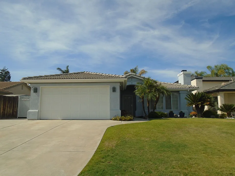 10314 Iroquois Ln