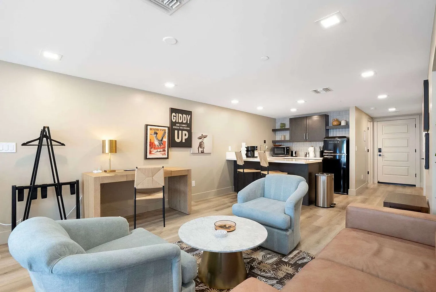 Studio, 1.0 bath, 775 sqft, $2,494 — Photo 2