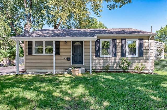 1st image of 12242 Bennington Pl