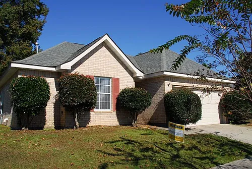 14486 Williamsburg Dr Photo 1