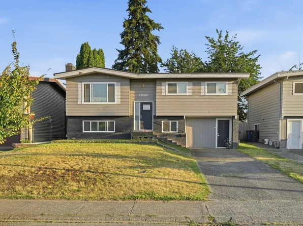 32082 Austin Ave, Abbotsford, BC V2T 4P3
