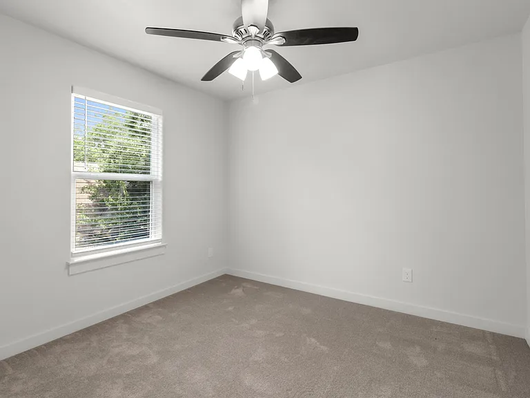 312 E Shepherd St #312 — Photo 12
