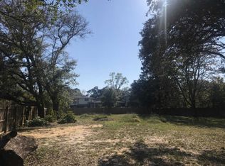 154 Beal Pkwy NW, Fort Walton Beach, FL 32548
