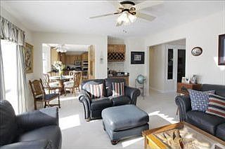 4th image of 40 Capercaillie Ln