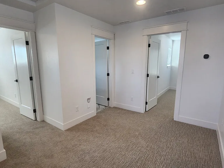2300 E Valensole St — Photo 14
