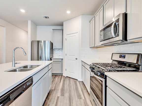 2nd image of 11707 Lily Branch Ln #127