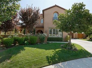 3740 Serena Ave, Clovis, CA 93619