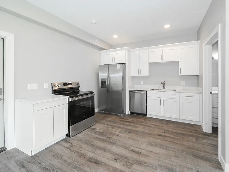 Stone Haven Townhomes — Photo 9