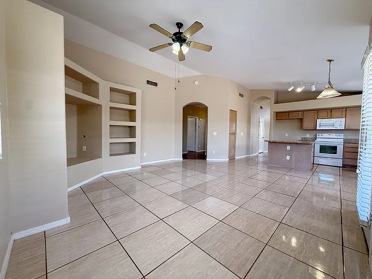 9821 W Yukon Dr — Photo 22