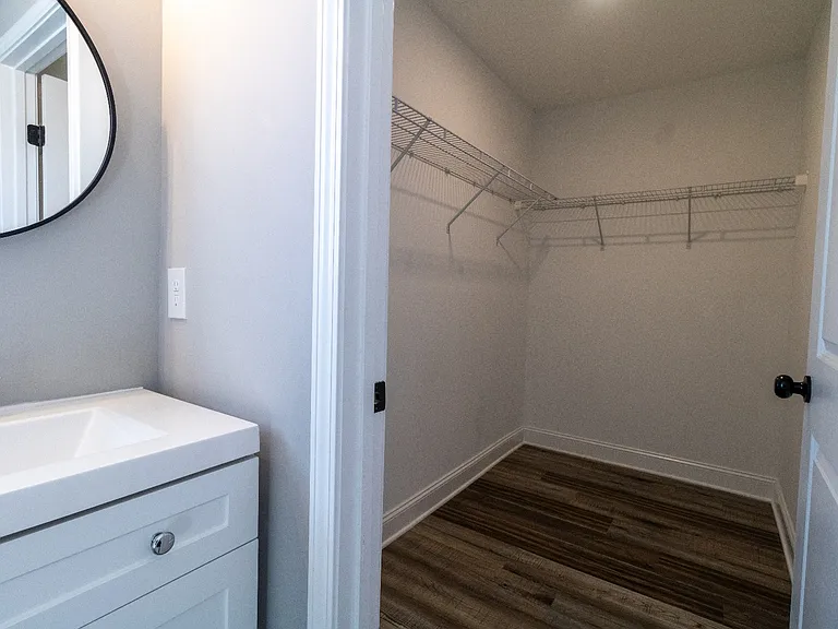 209 Chesley Dr — Photo 9