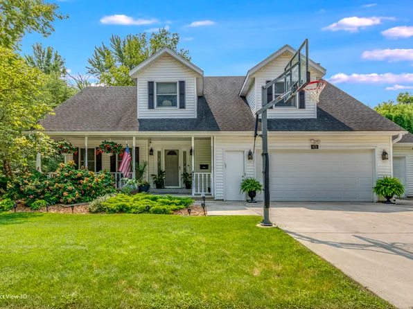 421 Johnson Ave, Morris, IL 60450