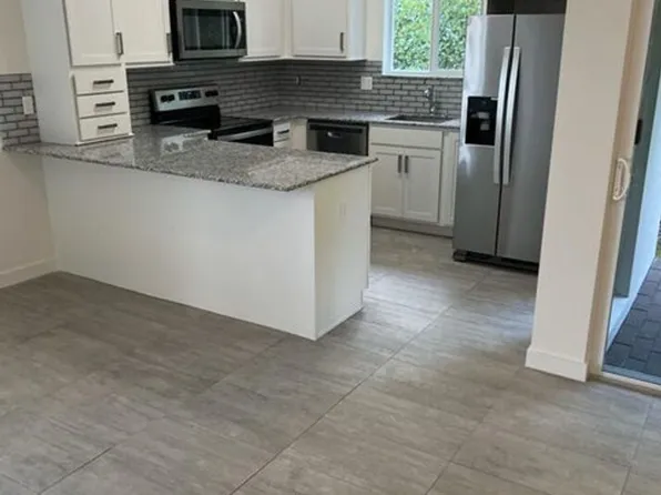 1510 Pioneer Way, Royal Palm Beach, FL 33411