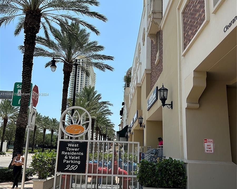 1st image of 250 Sunny Isles Blvd #Townhouse 307