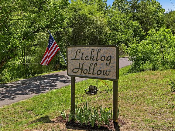 69th image of 1319 Licklog Hollow Rd