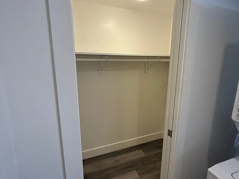 Anita Road Apartments — Photo 7