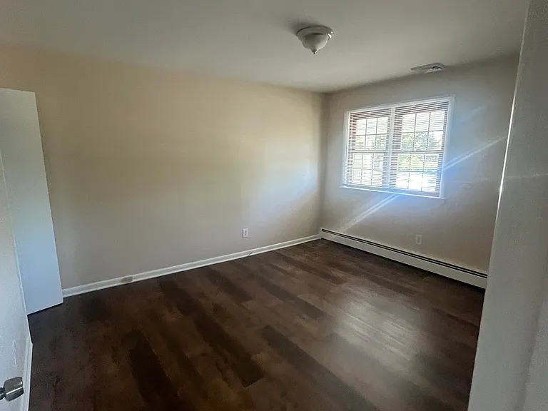6558 Mill Rd — Photo 6