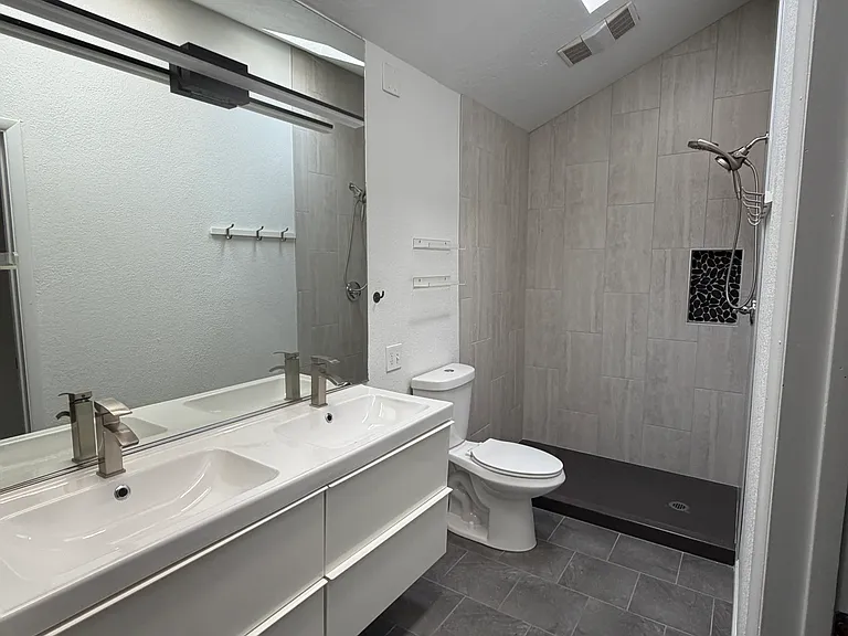 W Canyon Dr — Photo 8
