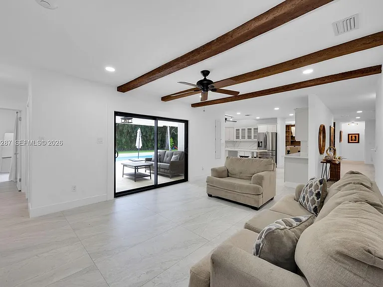 6860 SW 99th Ter — Photo 17