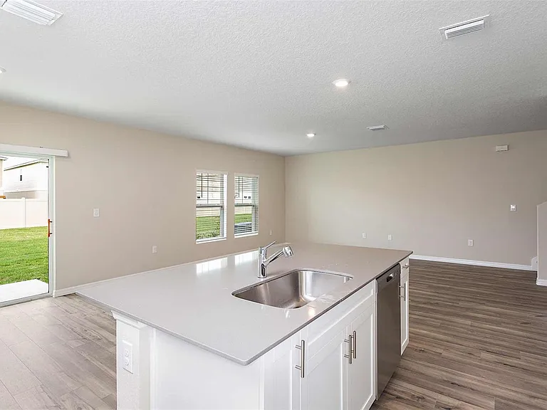 14886 Summer Branch Dr — Photo 4