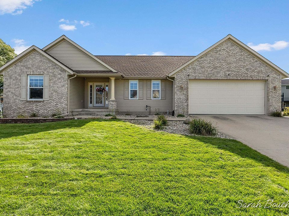 1st image of 2482 Willow View Dr