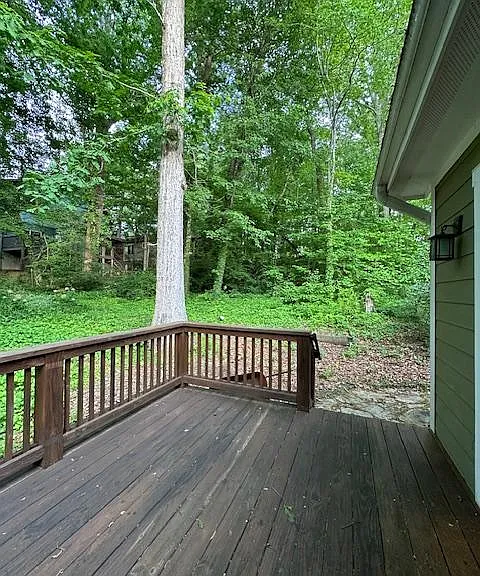 45 Florida Ave — Photo 16