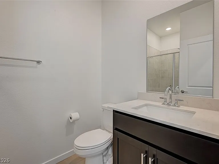 324 Lupton Ave — Photo 33