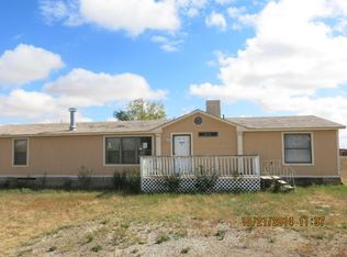 7 Elm St, Edgewood, NM 87015