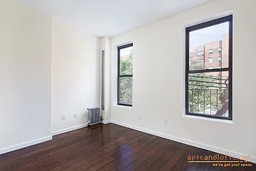 Rented by aptsandlofts.com