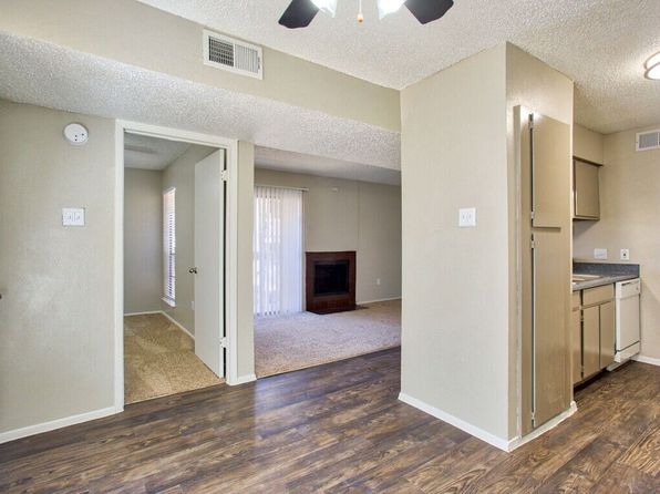 1600 Jones Dr #165