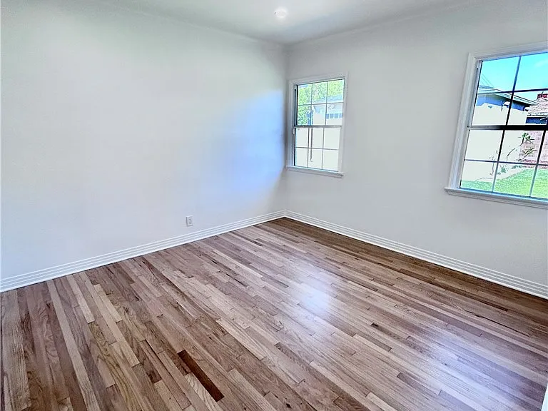 7530 Westlawn Ave — Photo 28