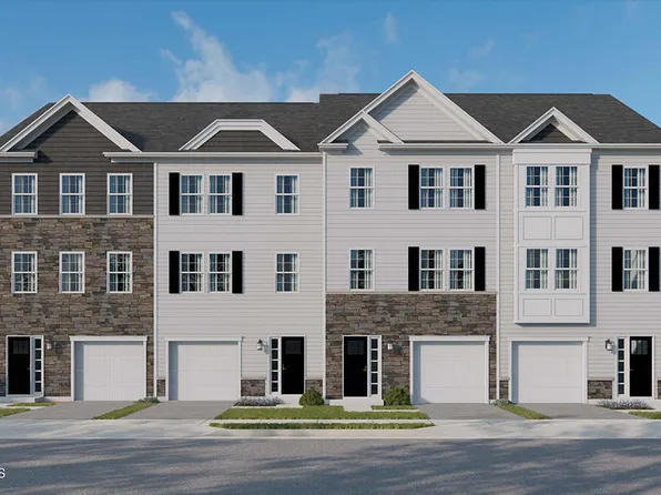 309 Mantoloking Drive, Jackson, NJ 08527