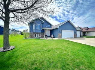 4370 Genevieve Pl NW, Rochester, MN 55901