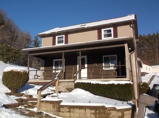 272 Fairmount Ave, Fairmount City, PA 16224